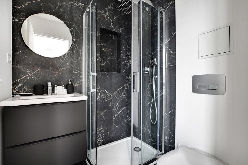 Salle de bain rénovée à Paris 2