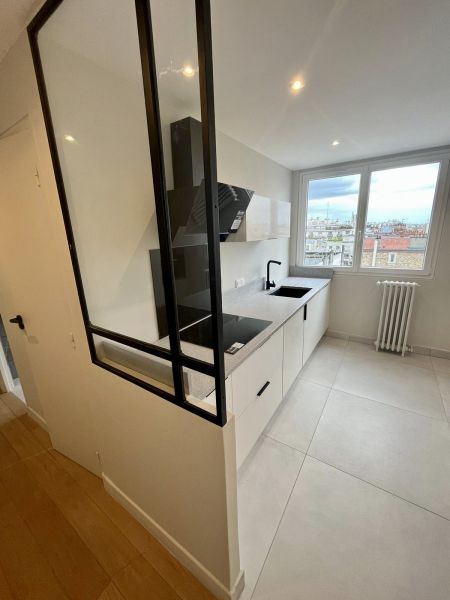 Appartement ancien rénové entièrement à Paris 20