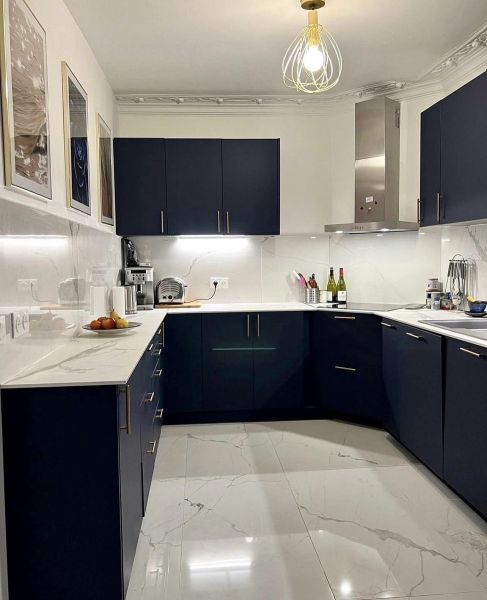 Séparation d'un espace cuisine pour créer une nouvelle chambre à Paris 7ème