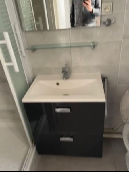 Rénovation d'appartement à Paris 20 - Transformez votre espace de vie en un lieu moderne et élégant avec notre équipe de professionnels