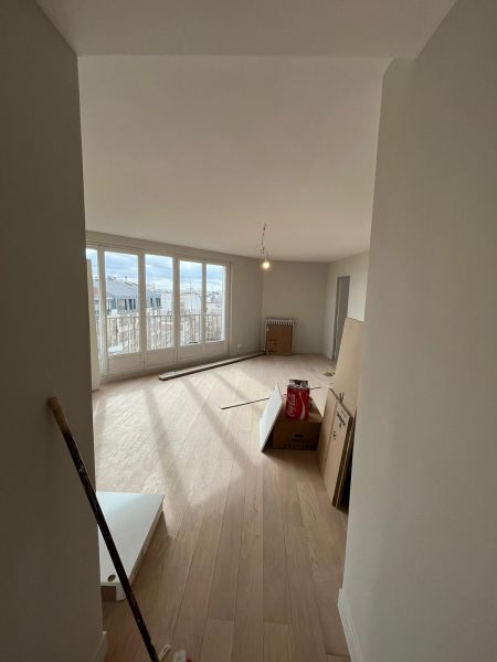 Installation de parquet contre collée 