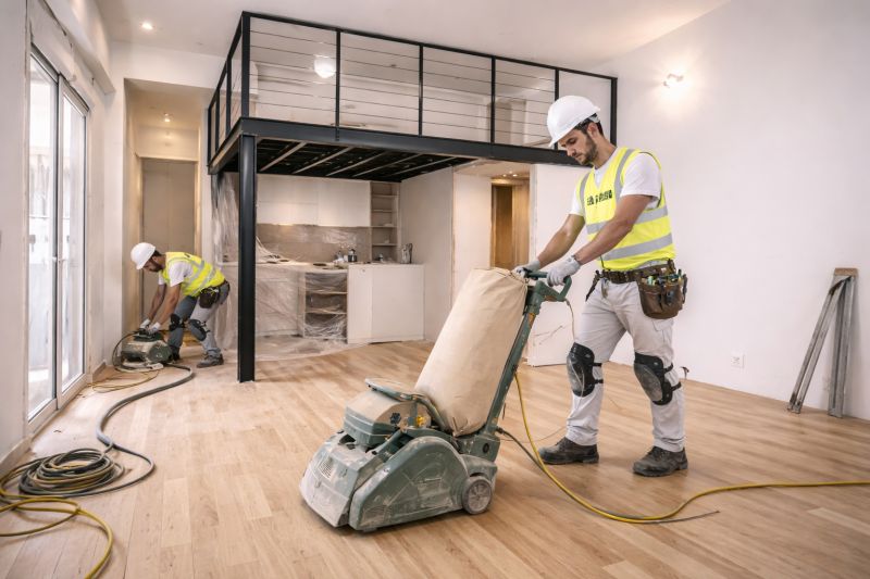 Ponçage parquet dans le studio à Puteaux