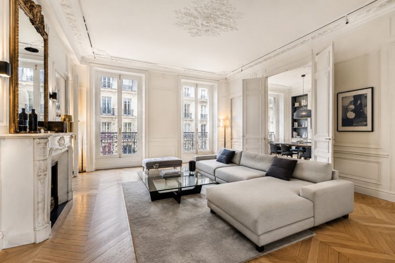 Relooking complet d'un appartement haussmannien Paris 7