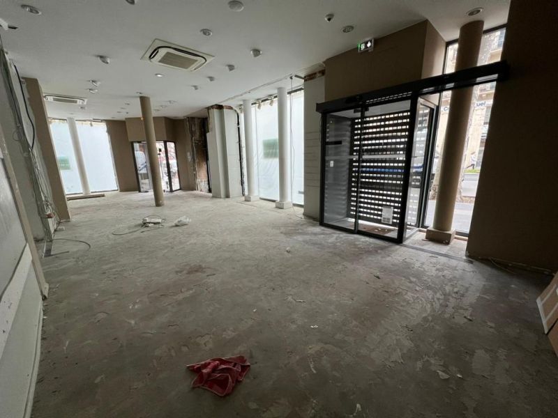 Rénovation de salle d'attente à Paris 4