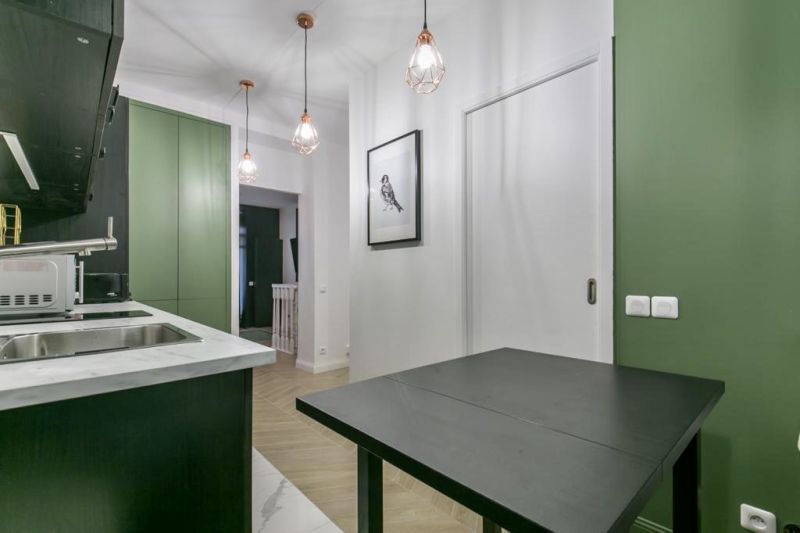 Transformation de local commercial en appartement à Paris 11