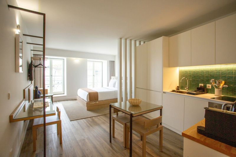 Restauration d'un petit appartement parisien